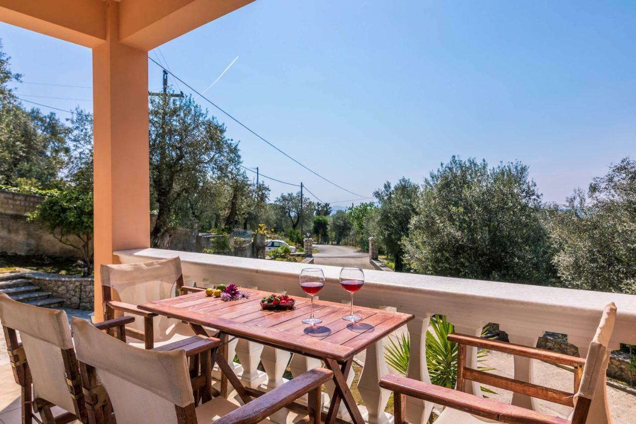 The Olive Grove Cottage By Konnect - 2,5Km From イプソス エクステリア 写真